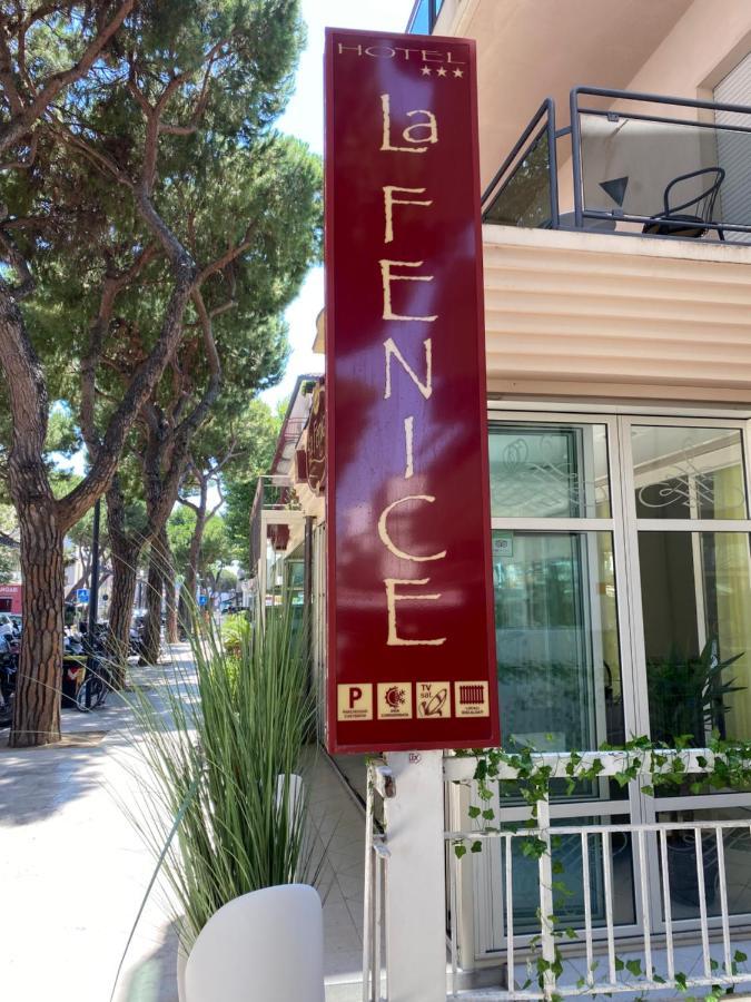 Hla Fenice