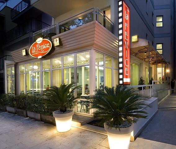 Hla Fenice Hotel 3*